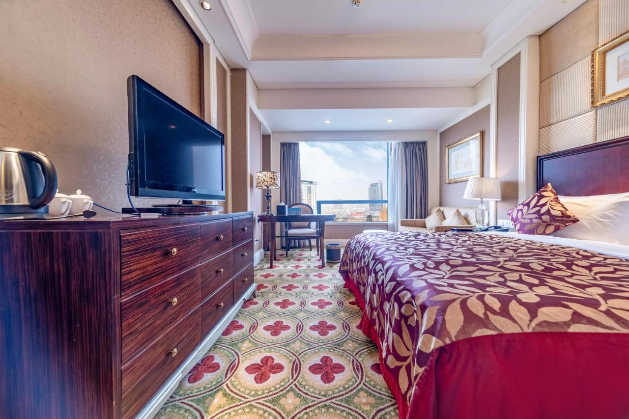 Ramada Yichang Hotel Εξωτερικό φωτογραφία
