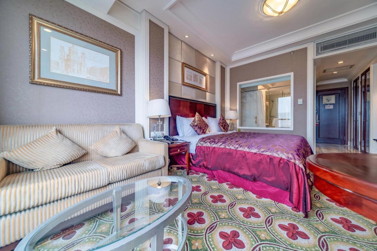 Ramada Yichang Hotel Εξωτερικό φωτογραφία