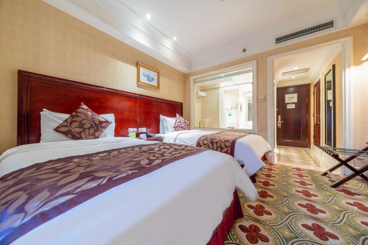 Ramada Yichang Hotel Εξωτερικό φωτογραφία